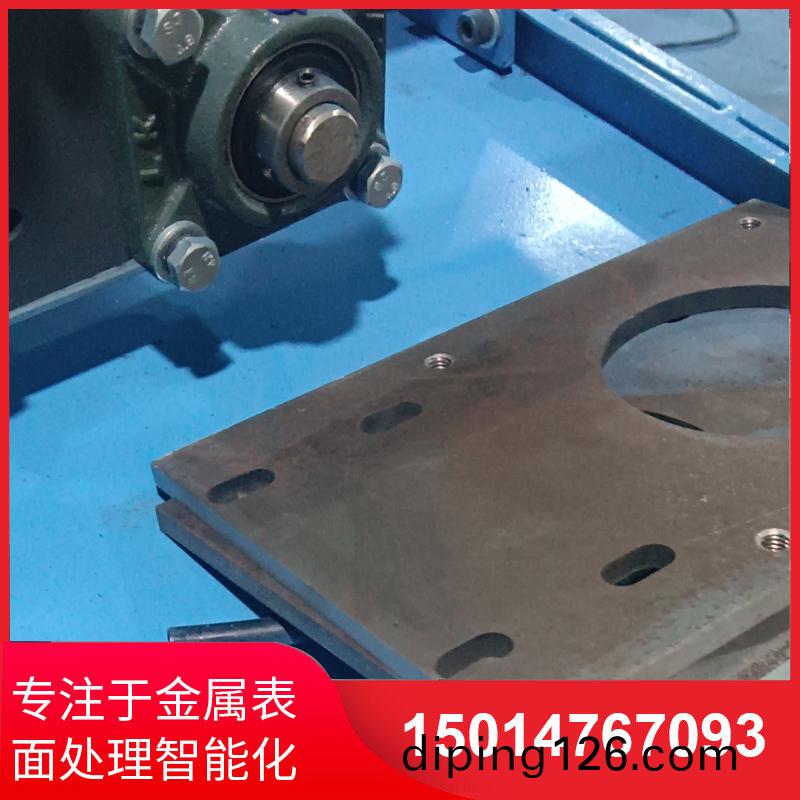 自(zi)動側(ce)麵(mian)砂光(guang)機供(gong)應